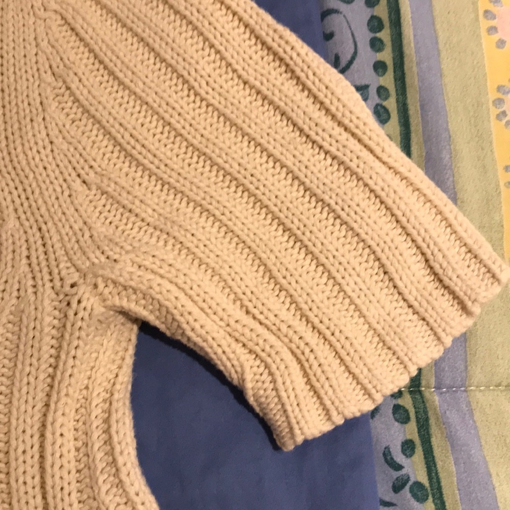 Aeropostale short sleeve sweater - Picture 5 of 5